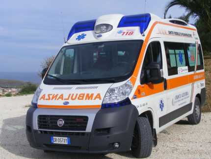 Ambulanza, Croce Azzurra