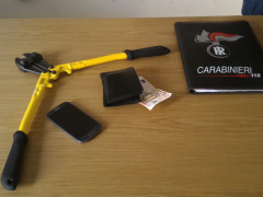 Il materiale oggetto del furto posto sotto sequestro dai Carabinieri