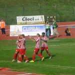 La festa della Maceratese per il goal di Buonaiuto