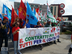 Manifestazione metalmeccanici a Senigallia