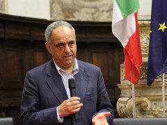 Francesco Adornato eletto rettore dell'Università di Macerata