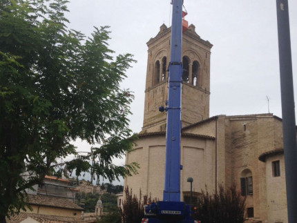 L'intervento alla chiesa di San Domenico, a San Severino Marche, dopo il terremoto del 24 agosto 2016