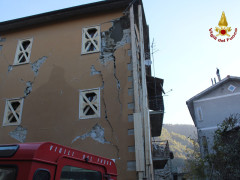 Crolli ed edifici lesionati nelle Marche dopo il terremoto di domenica 30 ottobre 2016
