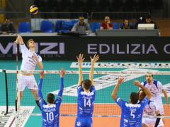 Azione del Volley Potentino contro Brescia