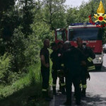 Motociclista finisce in un burrone a Serravalle