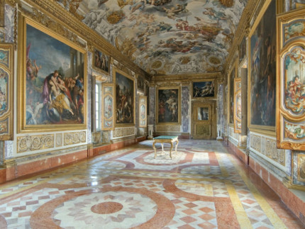 Galleria dell'Enide a Palazzo Buonaccorsi, Macerata