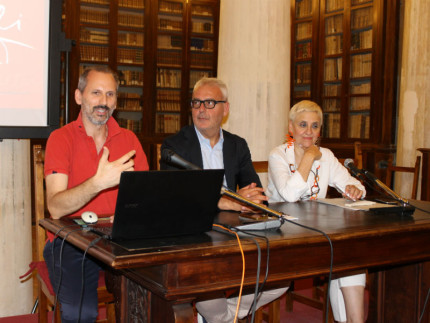 La conferenza stampa per la presentazione degli Aperitivi Culturali 2017 a Macerata