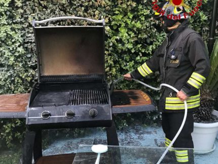 Incendio barbecue