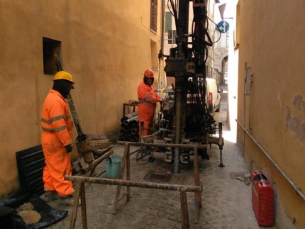 Sondaggi per l'agibilità di Palazzo dei Governatori a San Severino