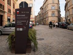 Nuova segnaletica smart a Macerata