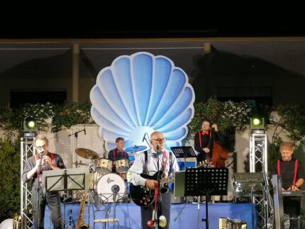 Serata dedicata alla "Conchiglia Azzurra" a Tolentino