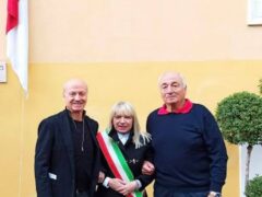 Rosa Piermattei insieme ai figli di Carlo Furbetta