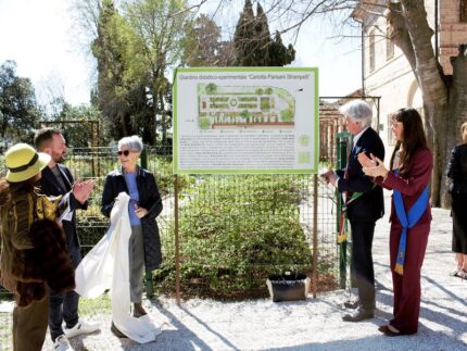Inaugurazione del giardino presso l'istituto agrario di Macerata