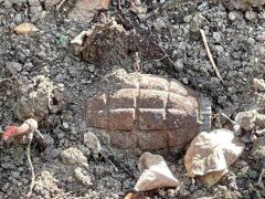 Bomba a mano ritrovata nel parco di Villa Spada a Treia