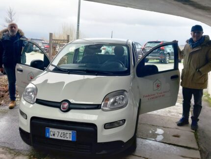 Nuova auto a disposizione della casa di riposo di Camerino