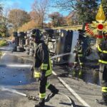 Camion ribaltato a San Ginesio