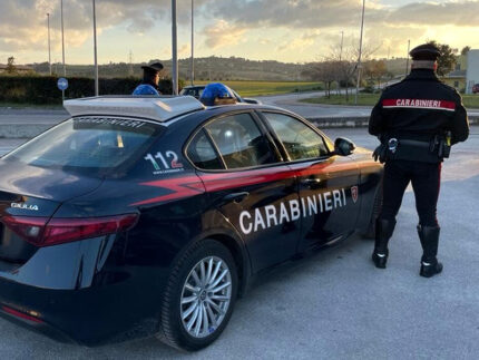 Carabinieri, controlli stradali