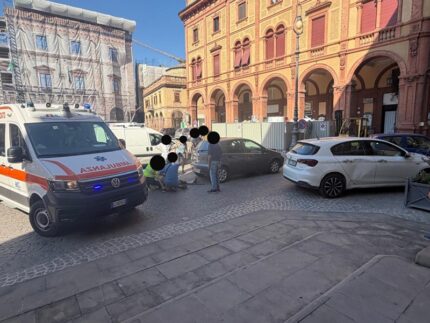 Incidente in piazza della Libertà a Tolentino
