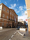 Striscioni contro ddl Gelmini Macerata
